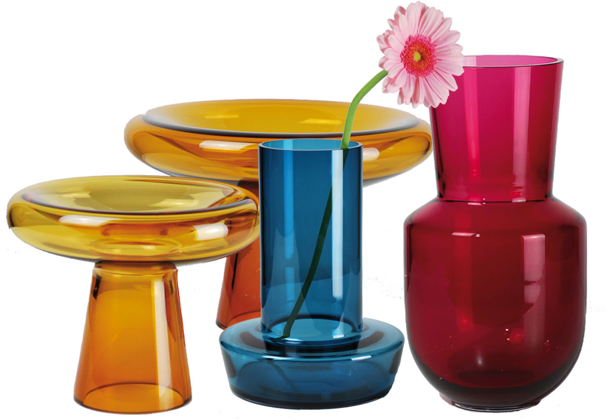 ručne vyrábané farebné vázy a podnosy