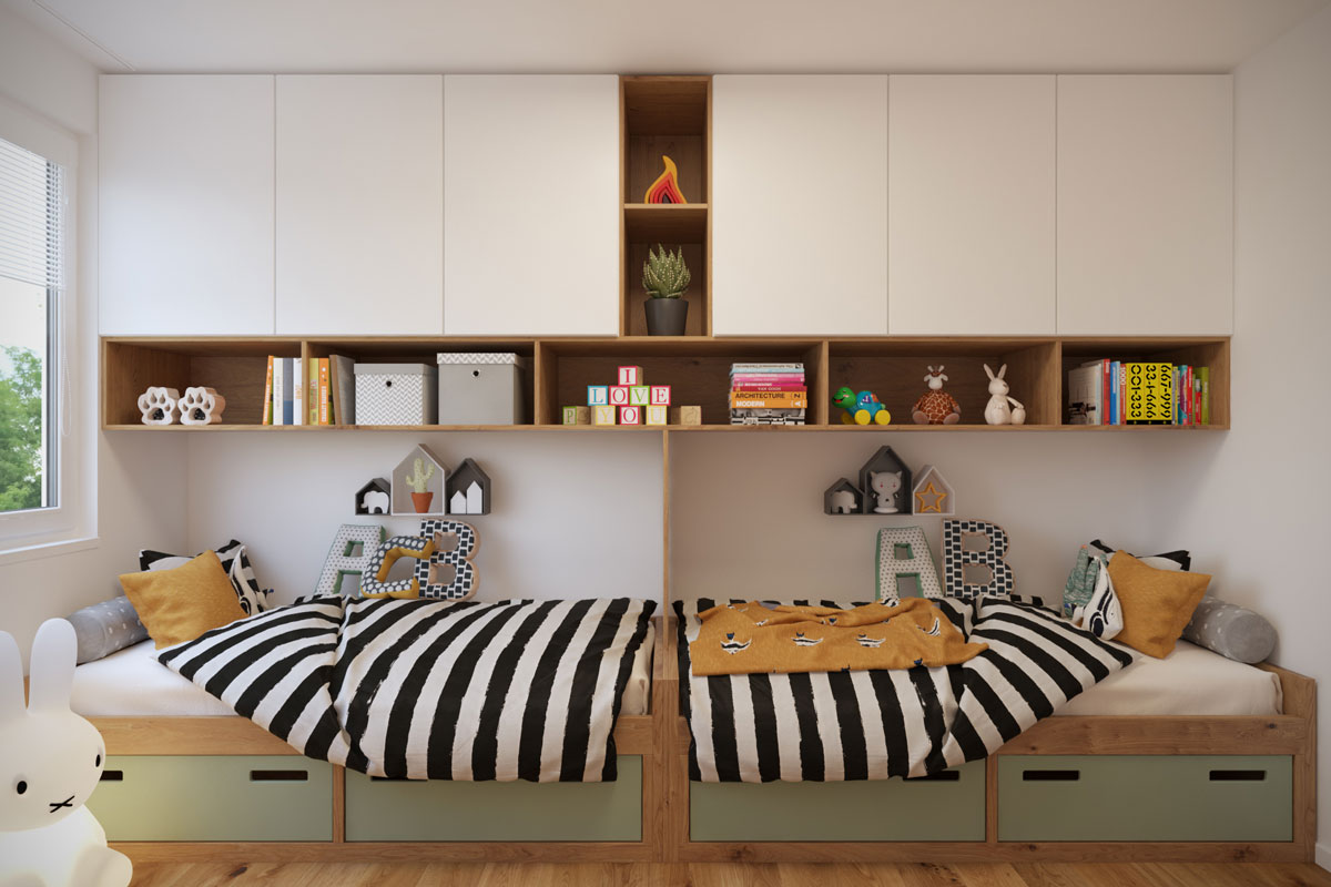 Detská izba s posteľami s úložnými priestormi, nad nimi sú police so skrinkami 